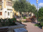 Pjazza Kappillan Muscat Hamrun.jpg (325644 bytes)
